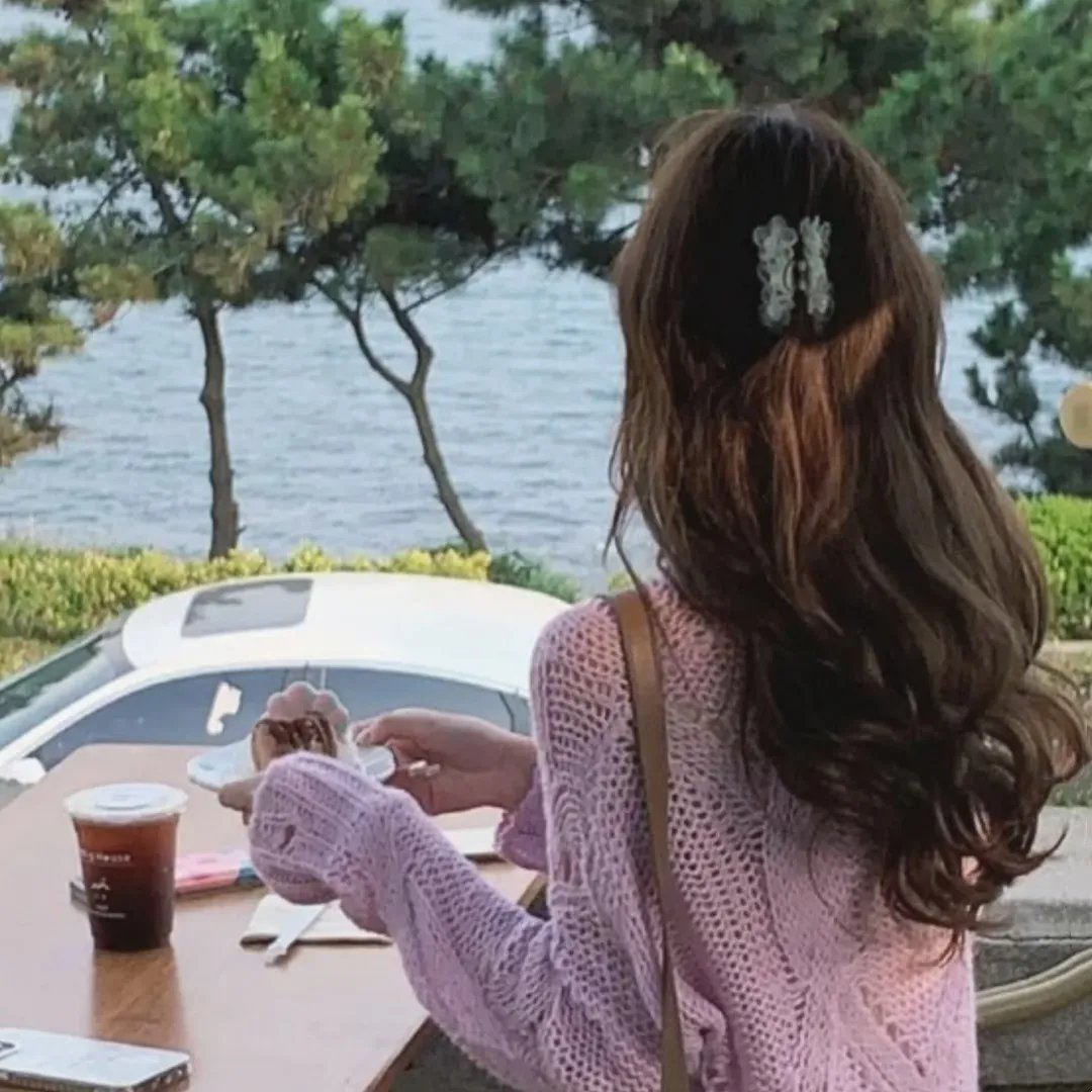 桃莉·巴顿：小镇圣诞爱